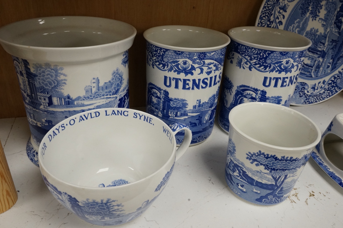 A collection of Spode Italian kitchenwares including utensil jars, bread board etc. (13). Bread plate 29cm diameter.